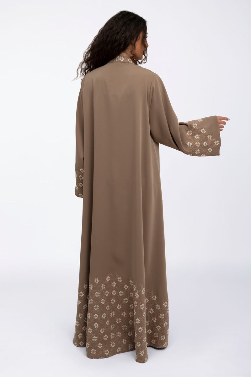 MCX2307 Elegance Unveiled: Handcrafted Crepe Abaya