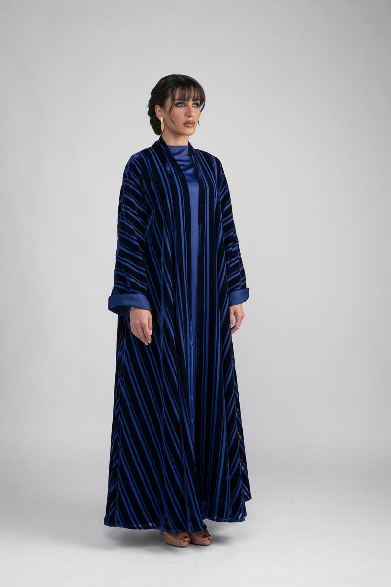 DC2301 BLUE The Velvet Starlight Kimono