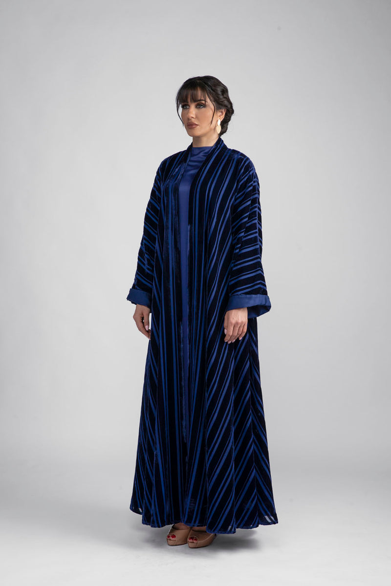 DC2301 BLUE The Velvet Starlight Kimono