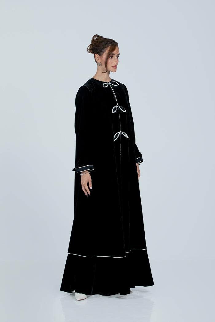 DCV2528 Whisper of Elegance Abaya