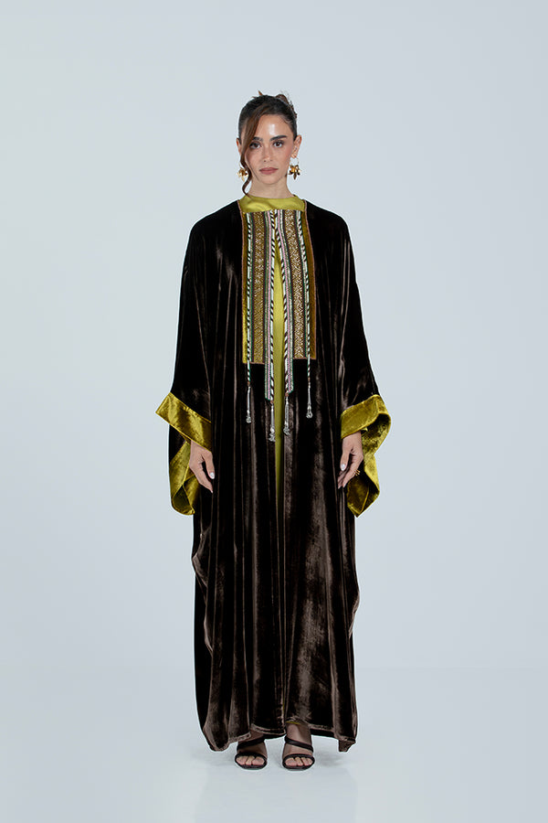 DCV2516 BROWN  Royal Serenade