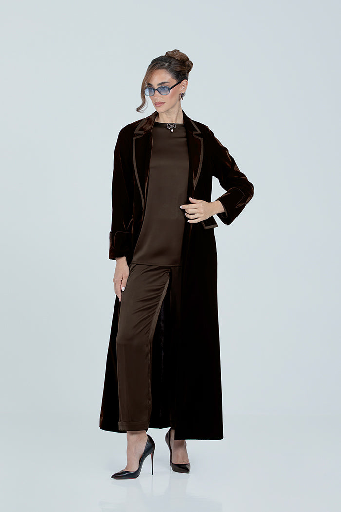 DCV2519 Majestic Poise Velvet Ensemble Set