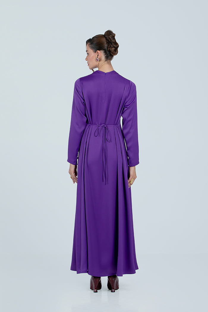 DCV2516 MAROON Royal Serenade