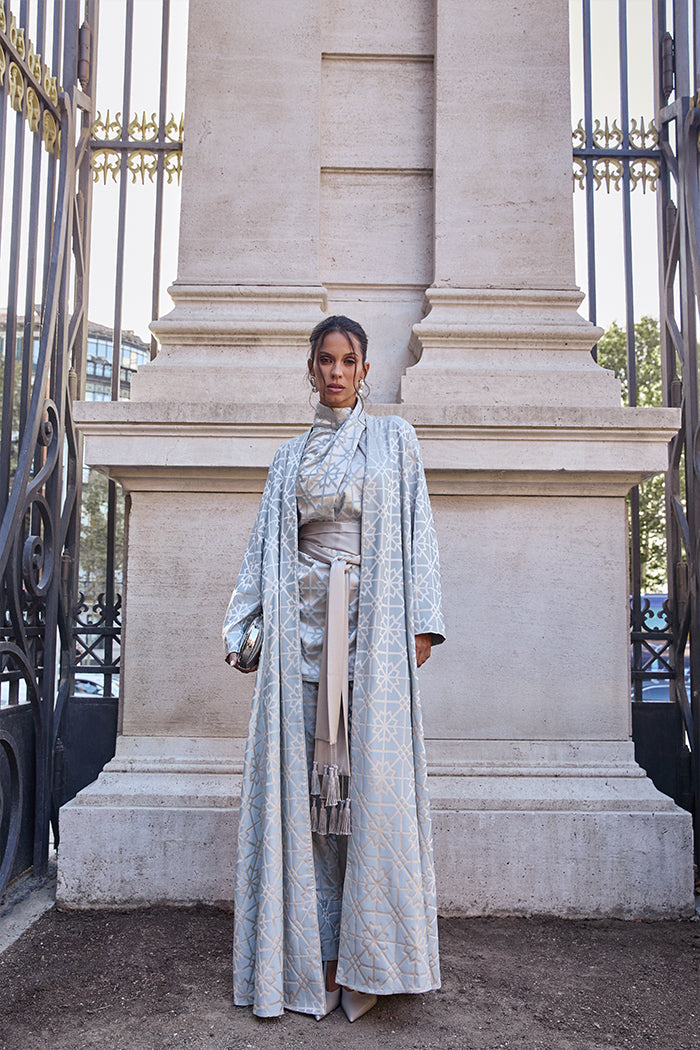 MNPF003 The Moonlight Motif Woven Abaya