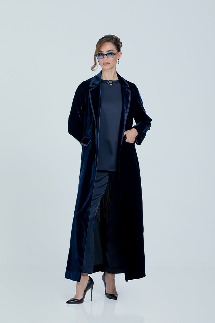 DCV2519 Majestic Poise Velvet Ensemble Set