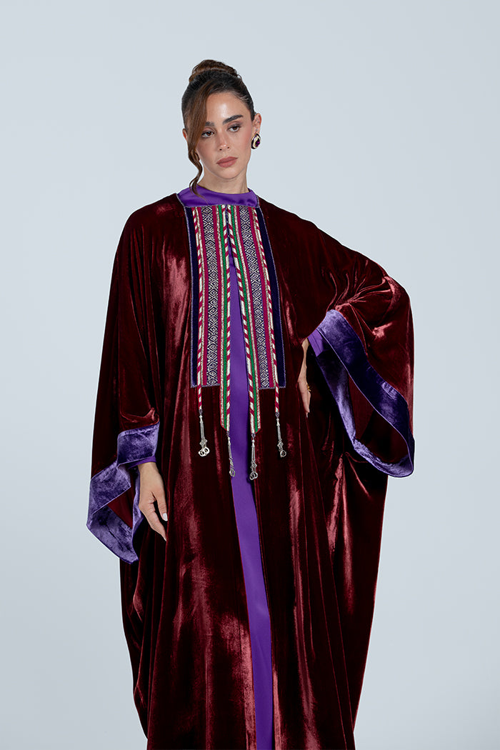 DCV2516 MAROON Royal Serenade