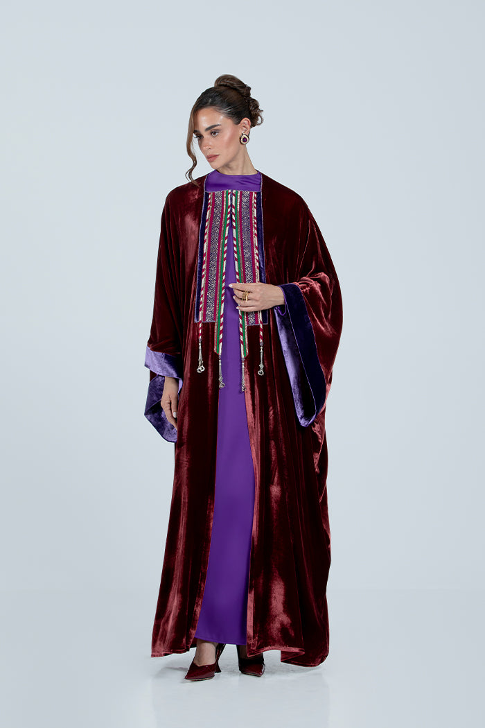 DCV2516 MAROON Royal Serenade