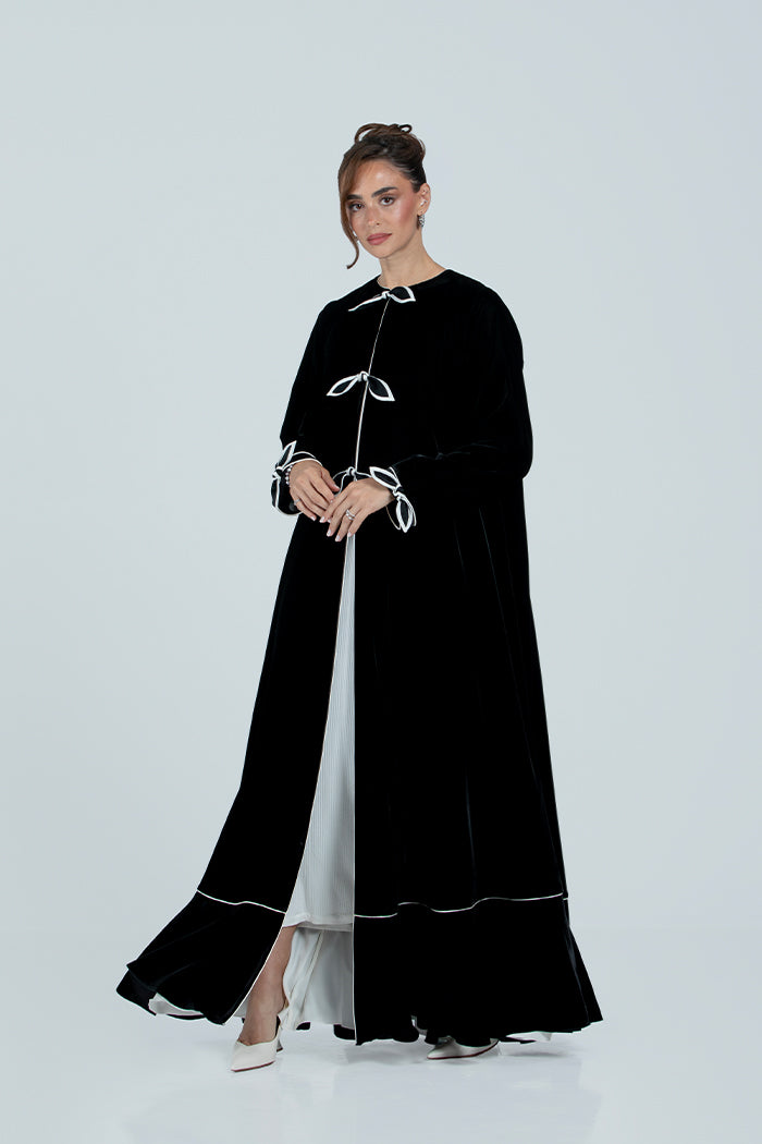 DCV2528 Whisper of Elegance Abaya
