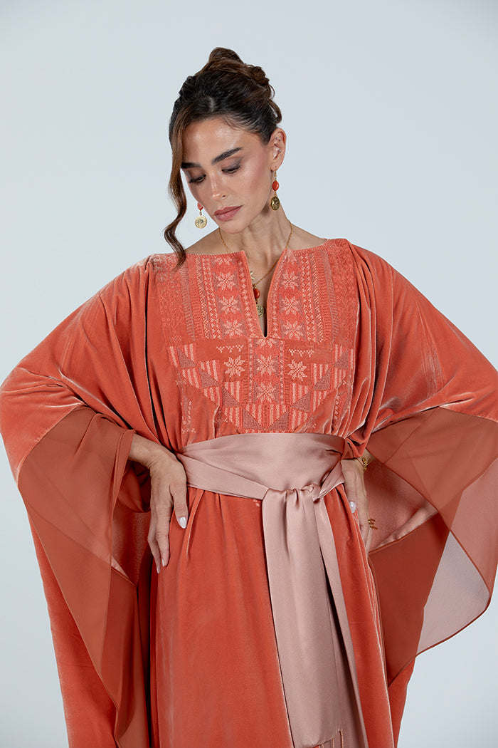 DCV2524 APRICOT Crossed in Time - Limited Edition