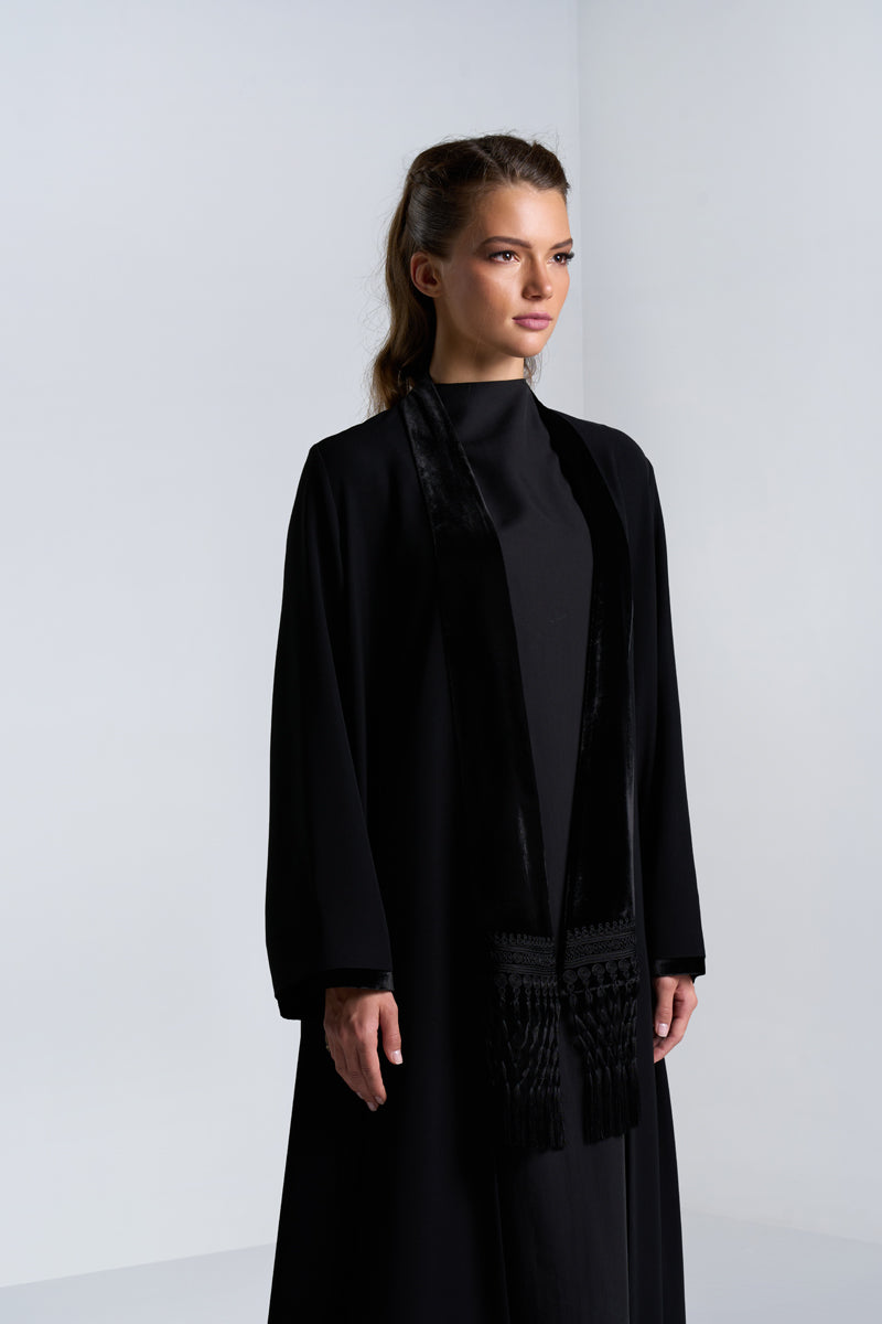 DC2402CR The Modern Monarch Moonlight Concept Crepe Black Abaya