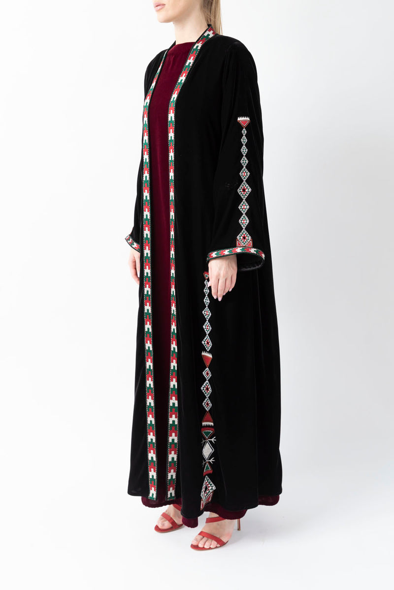 Sadu Art Embroidery Black Velvet Abaya WV2202