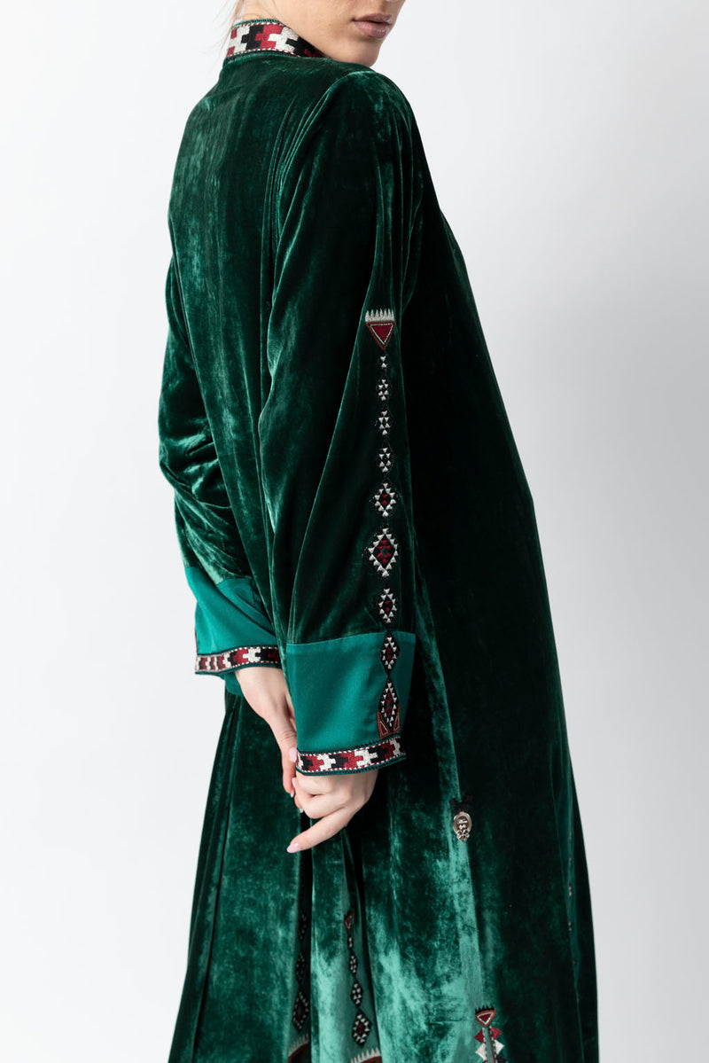 Sadu Art Embroidery Green Velvet Abaya WV2202