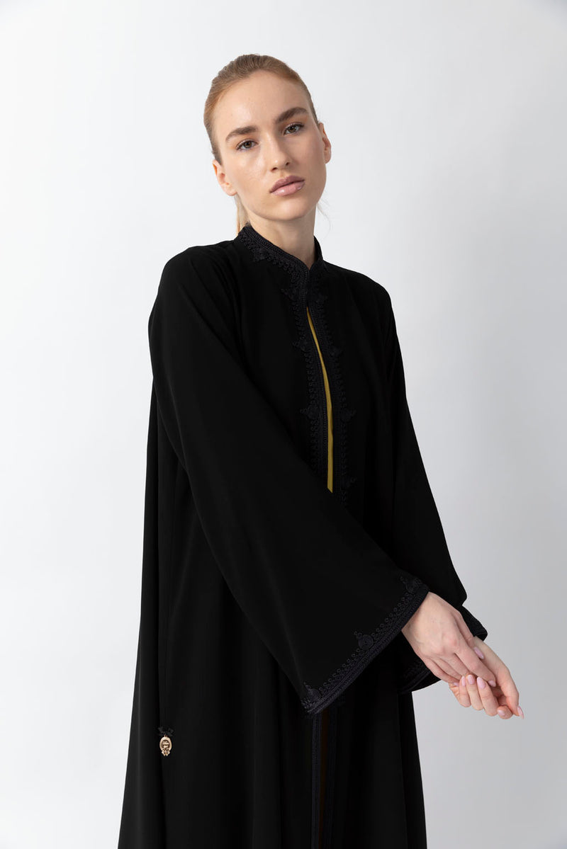 Mandarin Collar Black Crepe Abaya WV2212