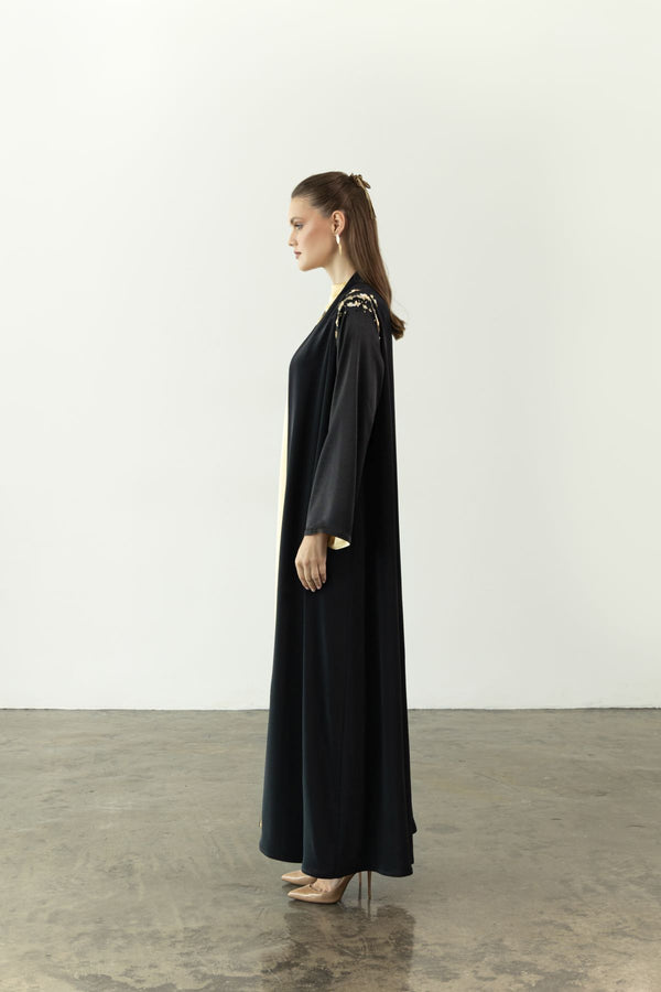 EAA2402 Classic Black Embroidered Abaya