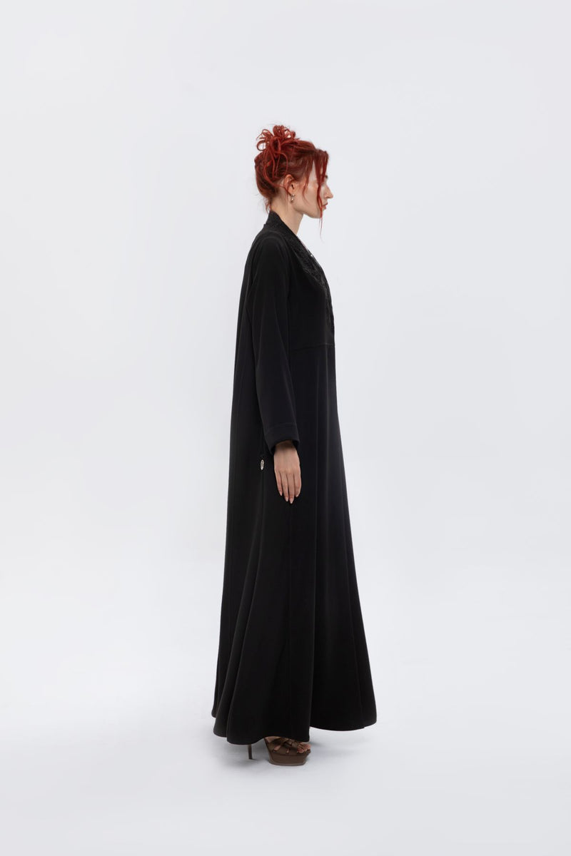 SM2404 Timeless Majesty Abaya