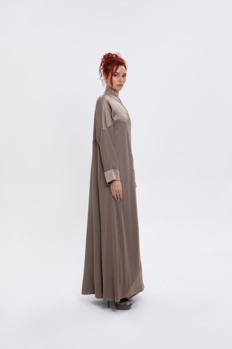 SM2407 - SIGNAL GREY Majestic Harmony Kimono Abaya