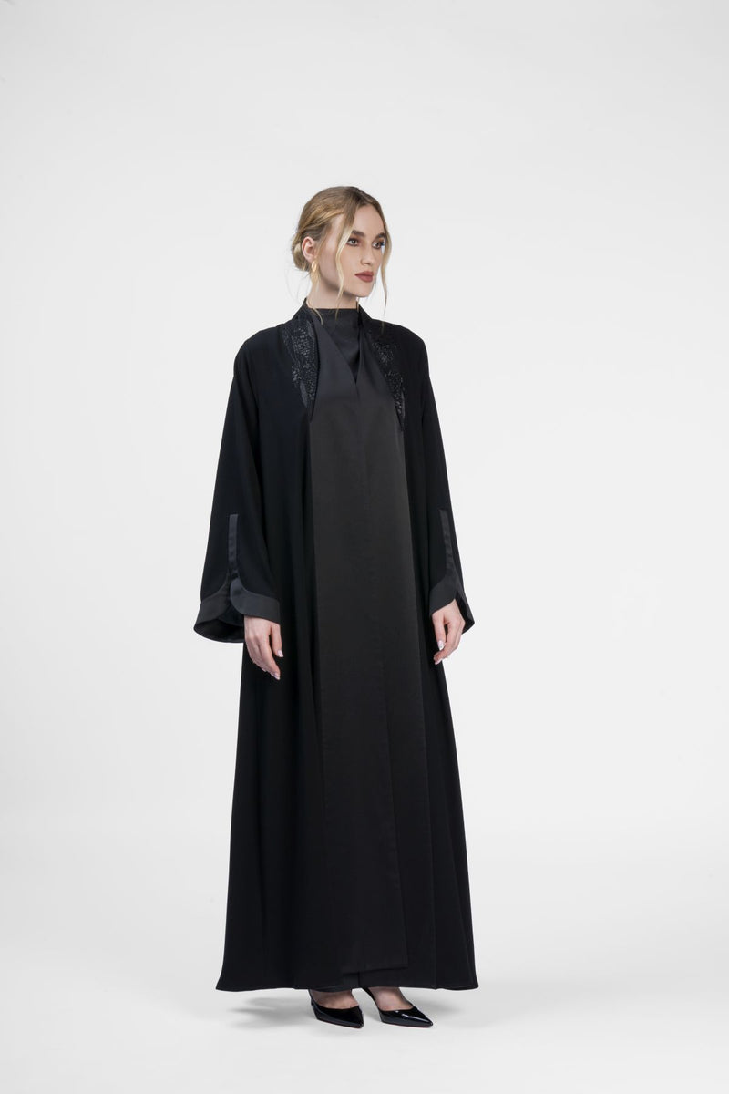 RMD2401 Elegant Essence Black Abaya